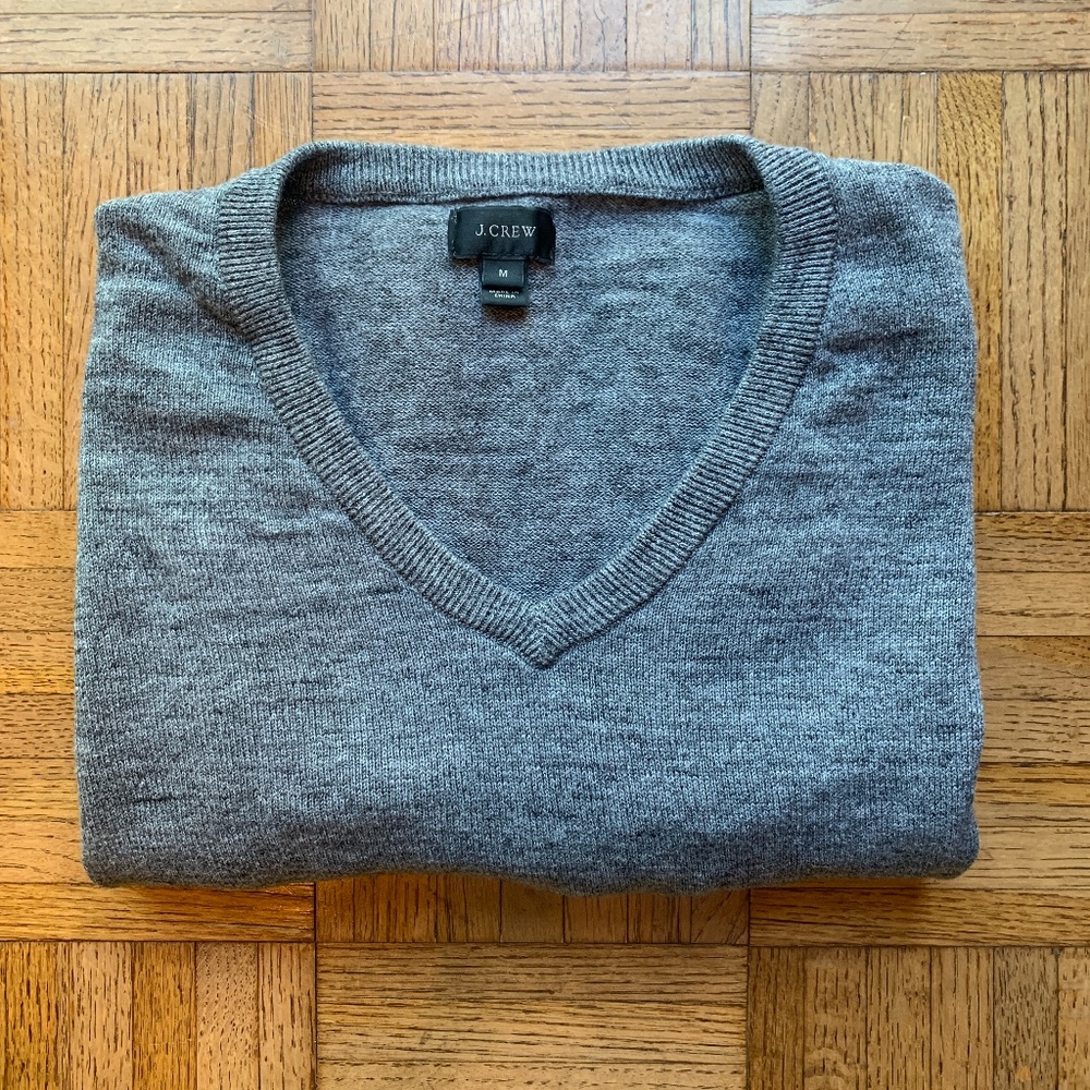 Men's J. Crew Charcoal Gray V-Neck Sweater, M.